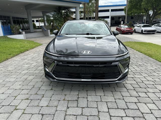 Used 2025 Hyundai Sonata SEL FWD image 21