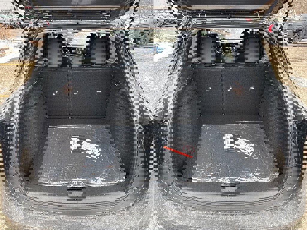 New 2026 Nissan Kicks SR image 17