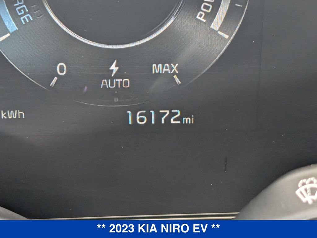 Used 2023 Kia Niro Wind w/ Wind Preserve Package FWD image 22