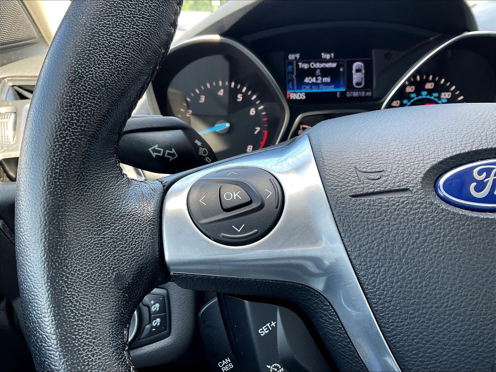 Used 2015 Ford Escape Titanium FWD image 11
