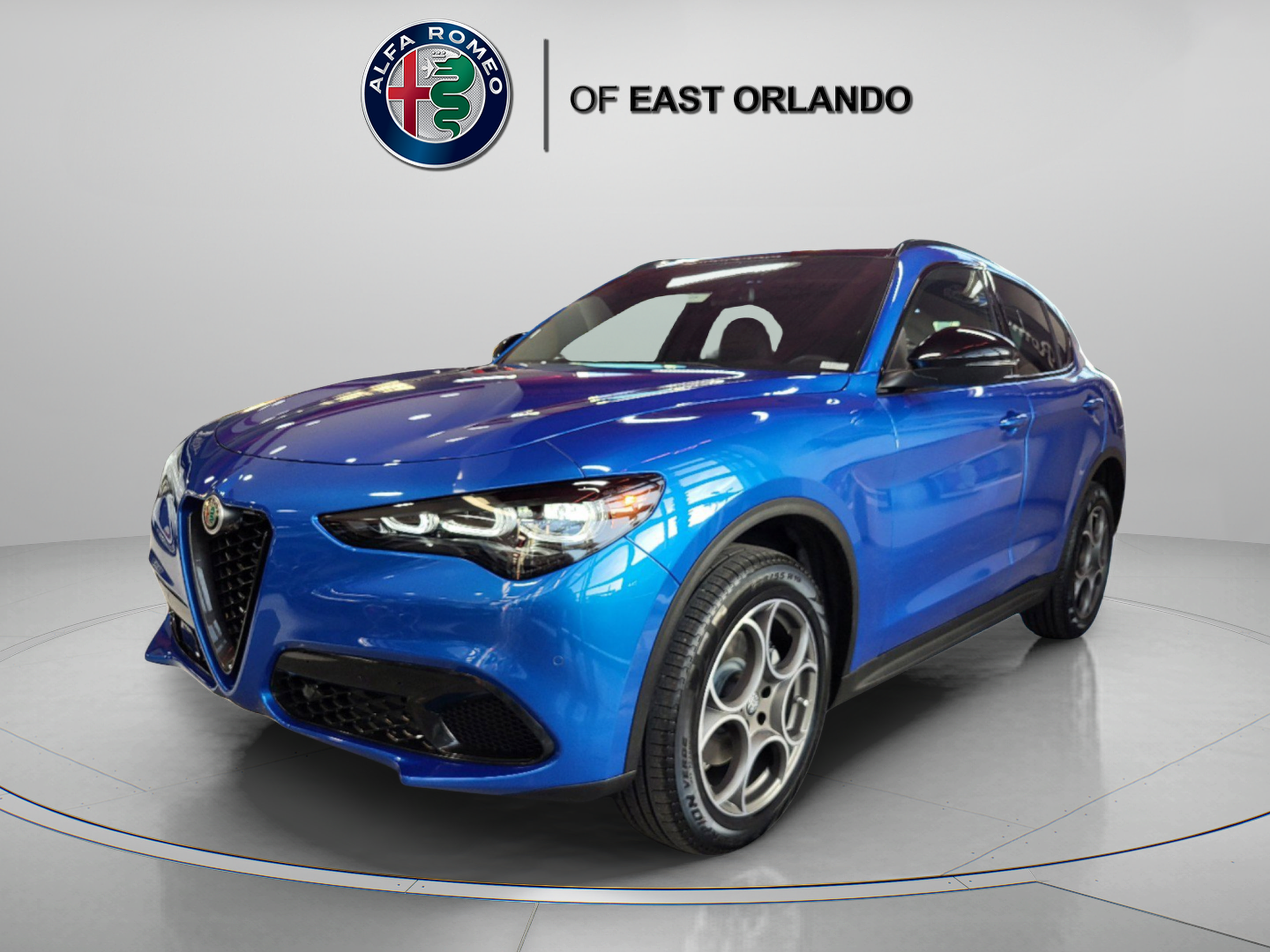 New 2025 Alfa Romeo Stelvio Sprint AWD/4WD image 4