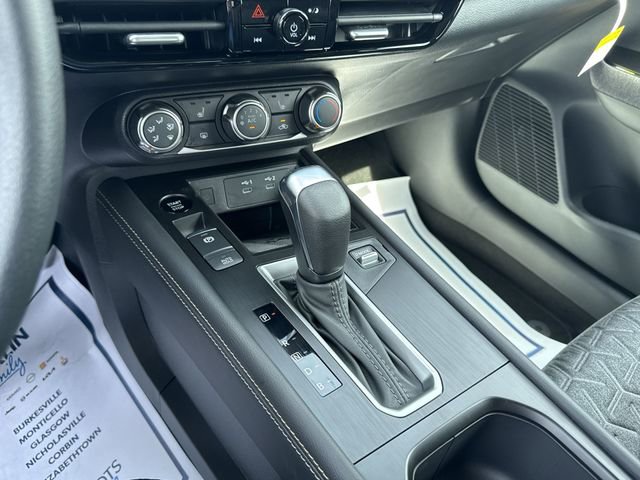 New 2025 Nissan Kicks SV w/ SV Premium Package AWD/4WD image 25