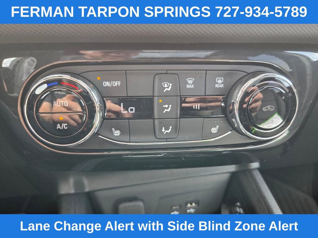 Certified 2025 Chevrolet TrailBlazer RS w/ Convenience Package image 30