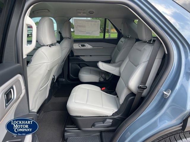 New 2026 Ford Explorer Active image 14