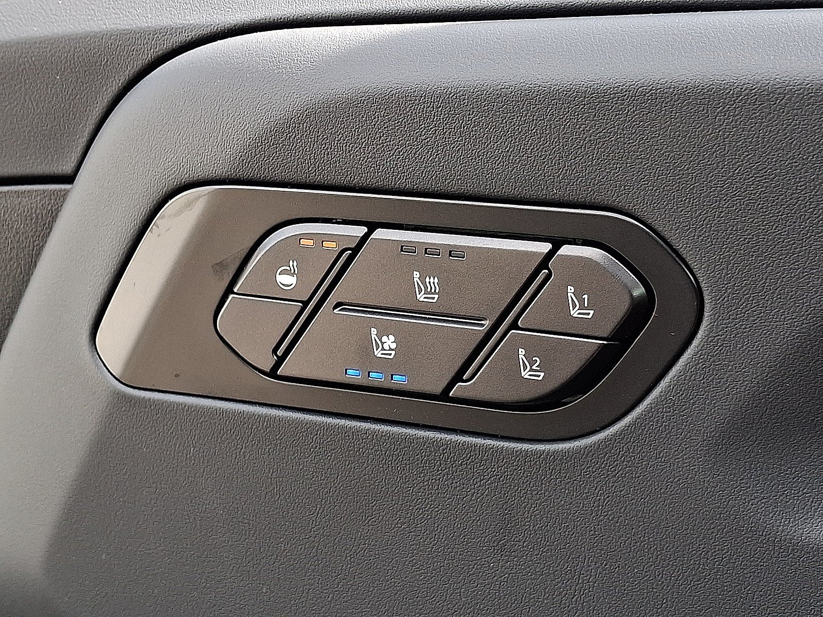 New 2027 Kia Telluride SX X-Pro AWD/4WD image 16