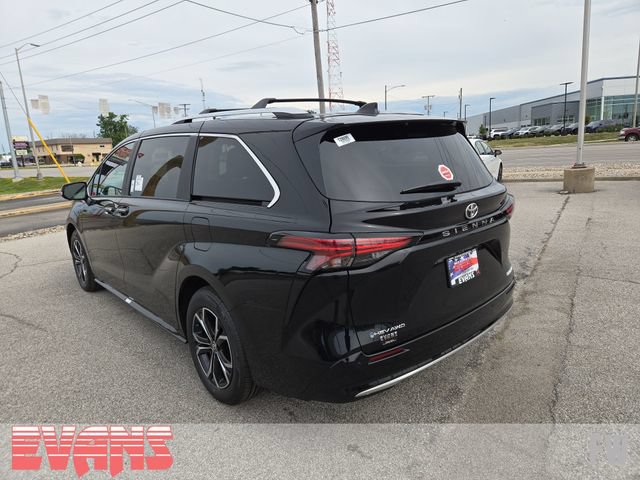 New 2026 Toyota Sienna Platinum AWD/4WD image 30