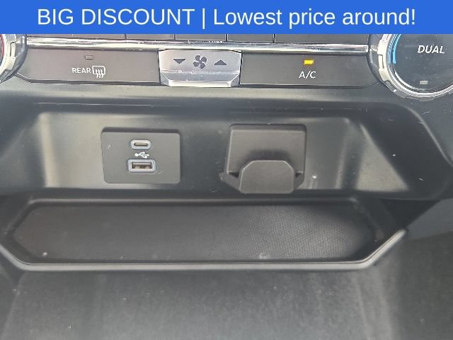 Used 2024 Ford F150 XLT AWD/4WD image 31