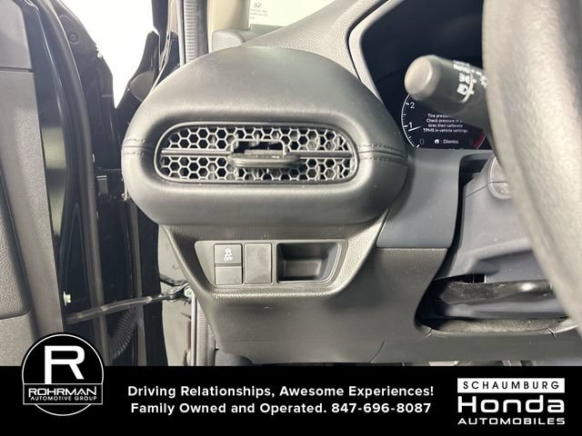 Certified 2025 Honda HR-V LX image 15