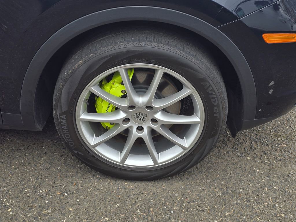 Used 2022 Porsche Cayenne E-Hybrid image 48