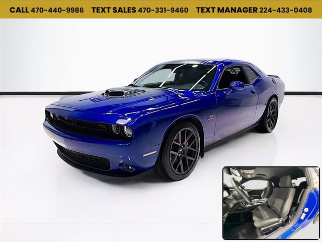 Used 2018 Dodge Challenger R/T RWD image 1