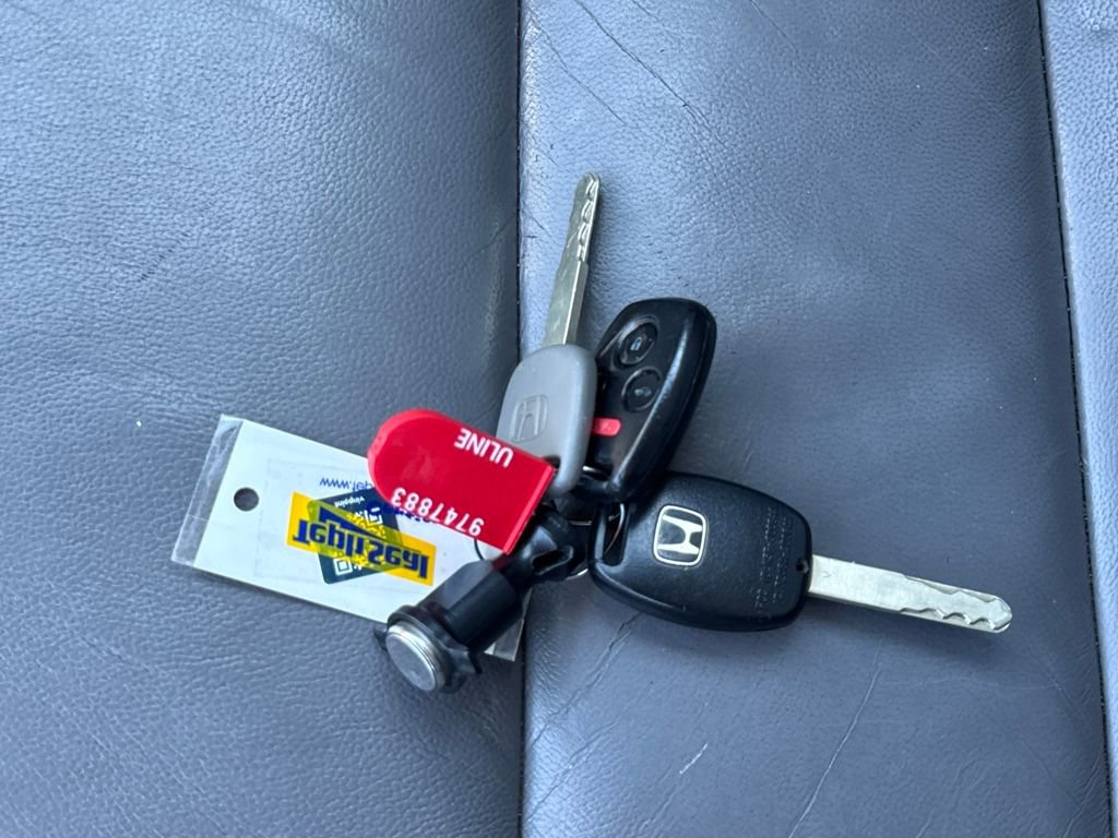 Used 2010 Honda Civic EX-L image 29