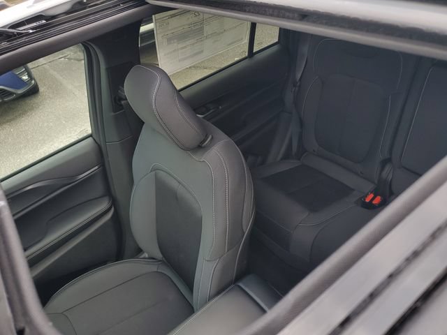 New 2026 Jeep Grand Cherokee Laredo X AWD/4WD image 35