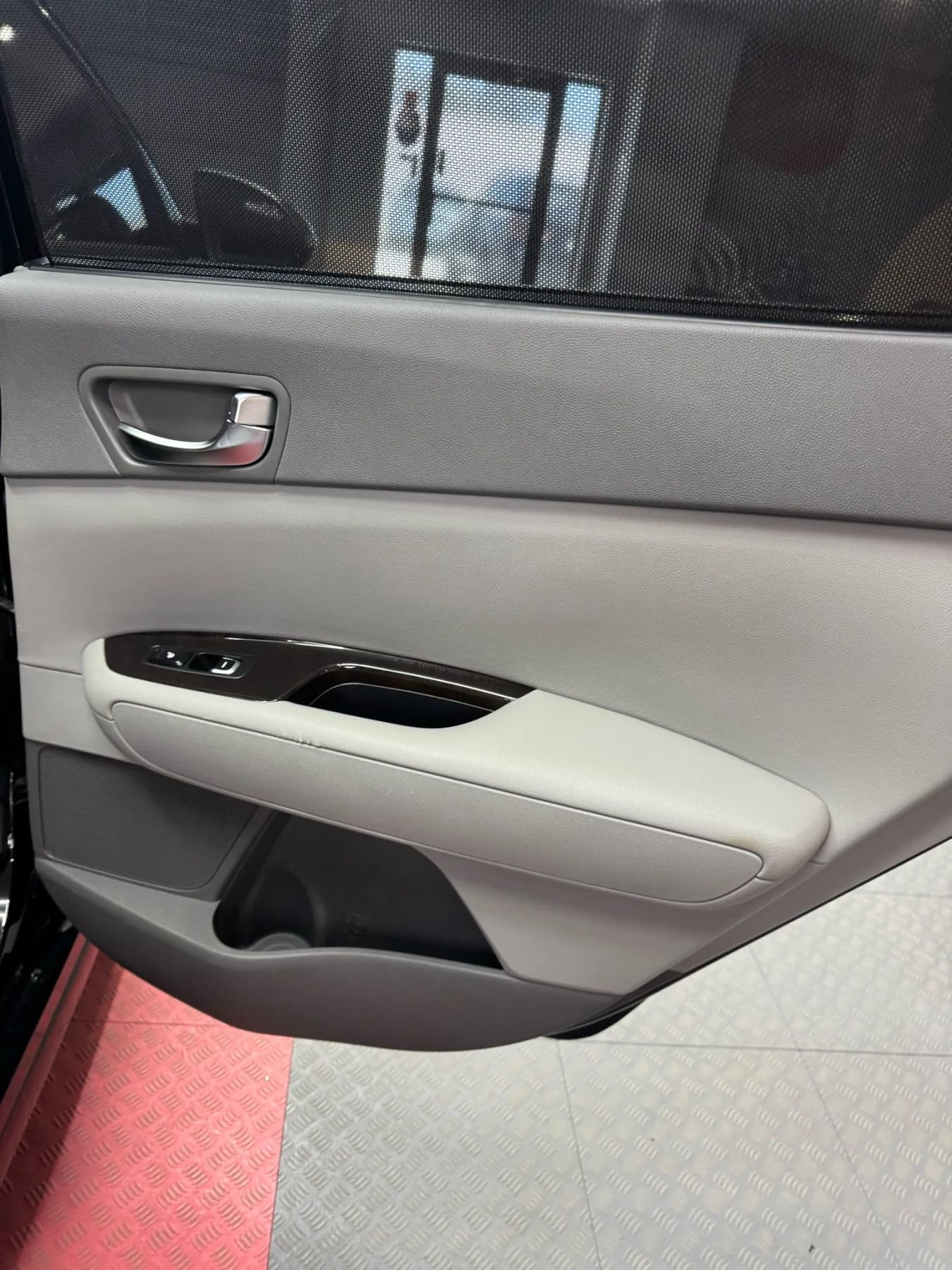 Used 2016 Kia Optima EX w/ Premium Package image 22