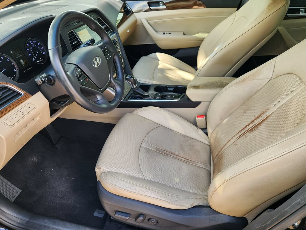 Used 2017 Hyundai Sonata Limited w/ Ultimate Package 04 FWD image 12