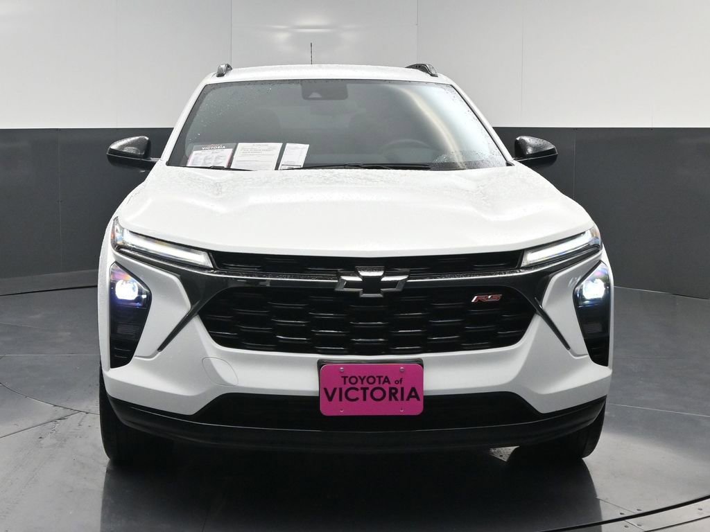 Used 2025 Chevrolet Trax RS FWD image 18