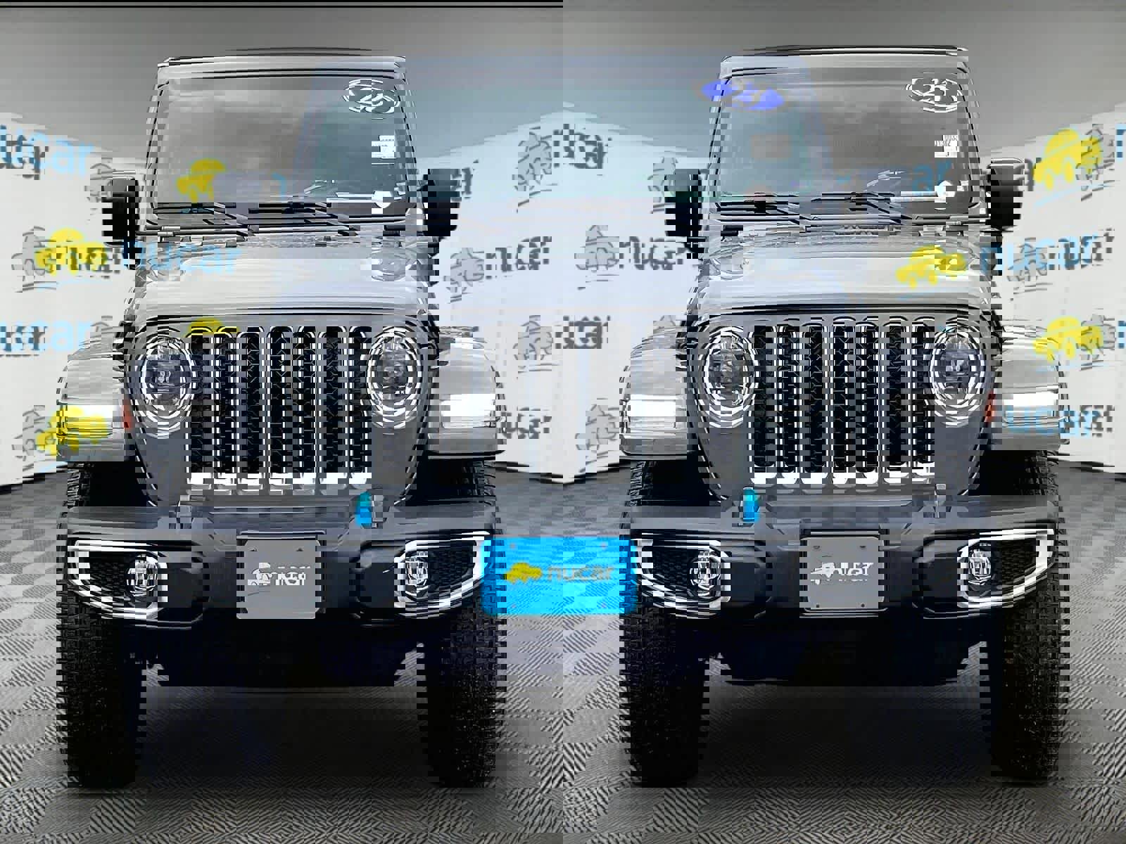 Used 2023 Jeep Wrangler Sahara w/ Cold Weather Group AWD/4WD image 2