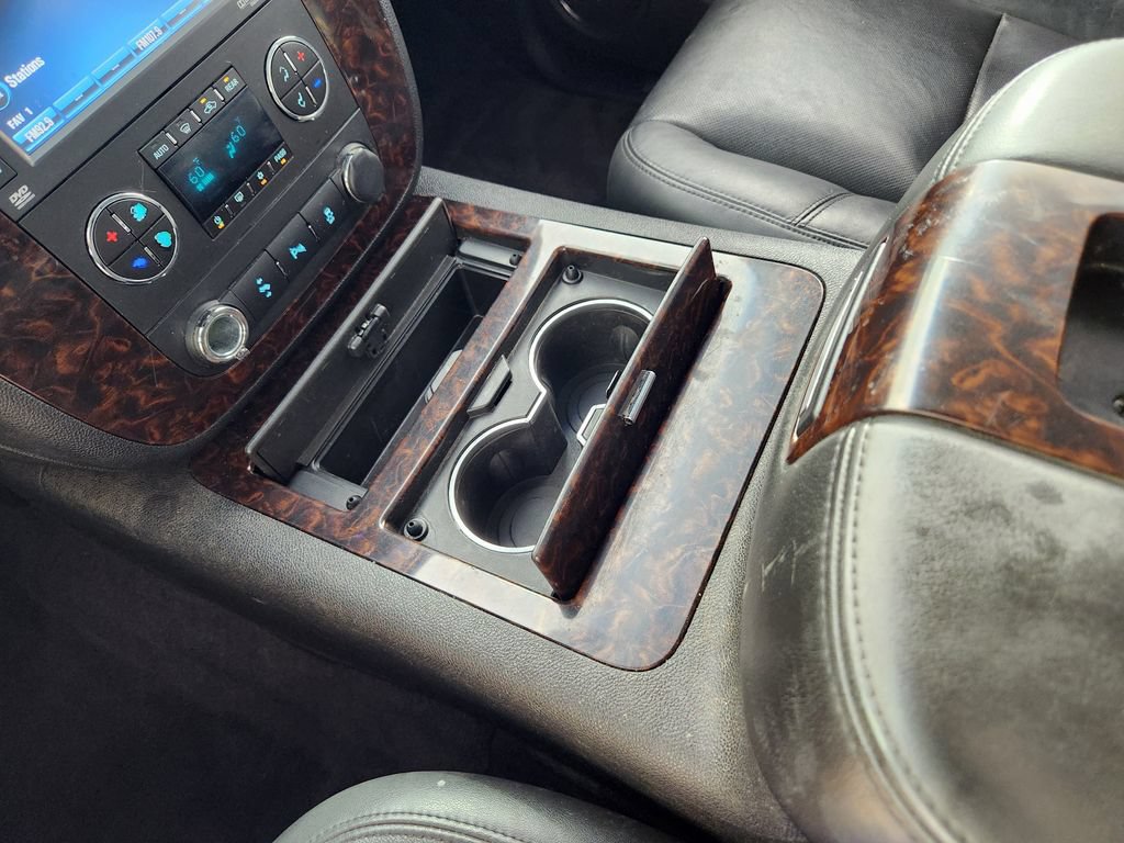 Used 2012 GMC Yukon XL Denali AWD/4WD image 26