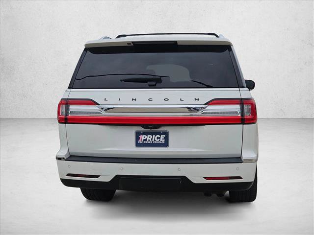 Used 2021 Lincoln Navigator Black Label w/ Cargo Convenience Package AWD/4WD image 6
