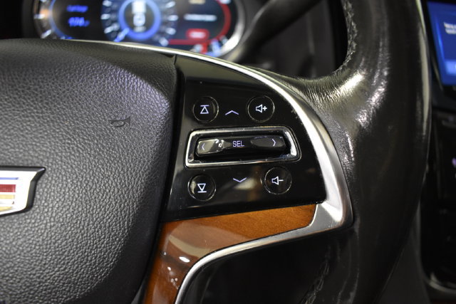 Used 2017 Cadillac Escalade Premium Luxury AWD/4WD image 18