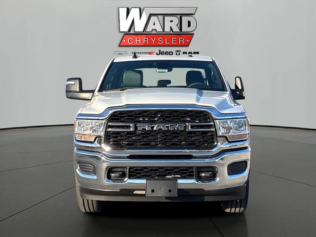 New 2024 RAM 2500 Tradesman w/ Chrome Appearance Group image 8
