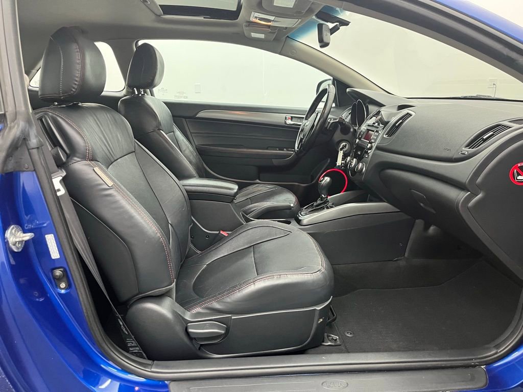 Used 2013 Kia Forte Koup SX w/ Leather Pkg image 26