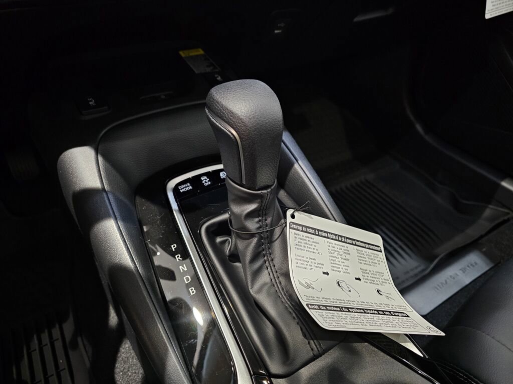 New 2025 Toyota Corolla XLE image 18