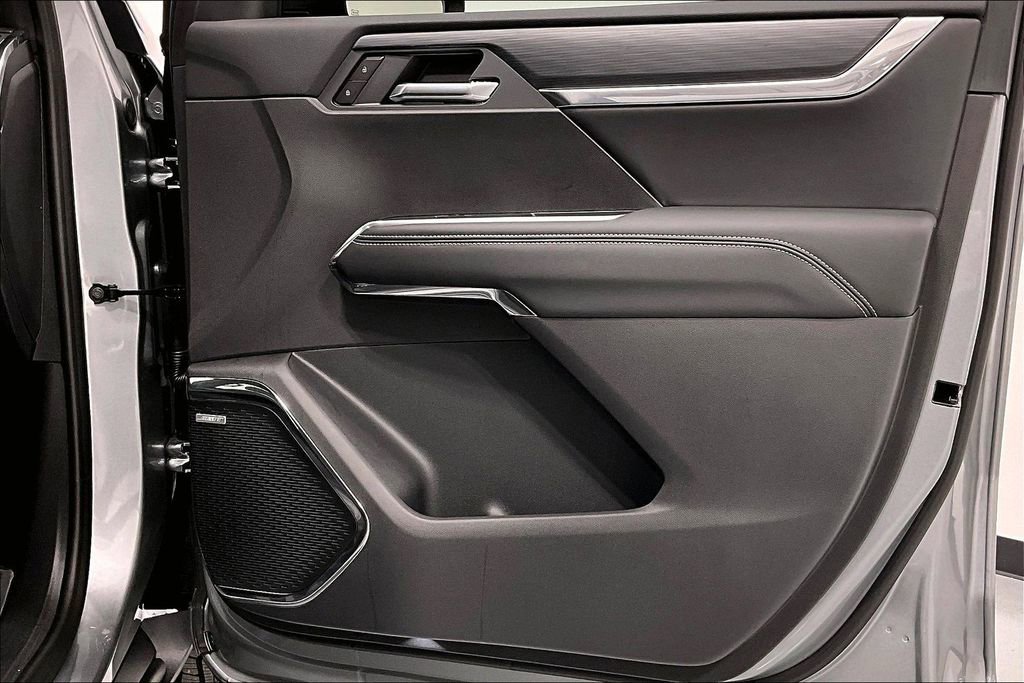 New 2026 GMC Acadia Elevation w/ Black Edition FWD image 10