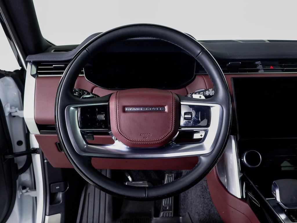 Used 2023 Land Rover Range Rover SE image 10