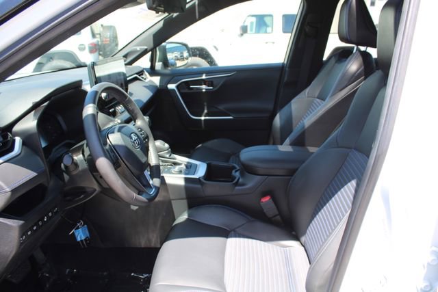 Used 2023 Toyota RAV4 XSE image 32