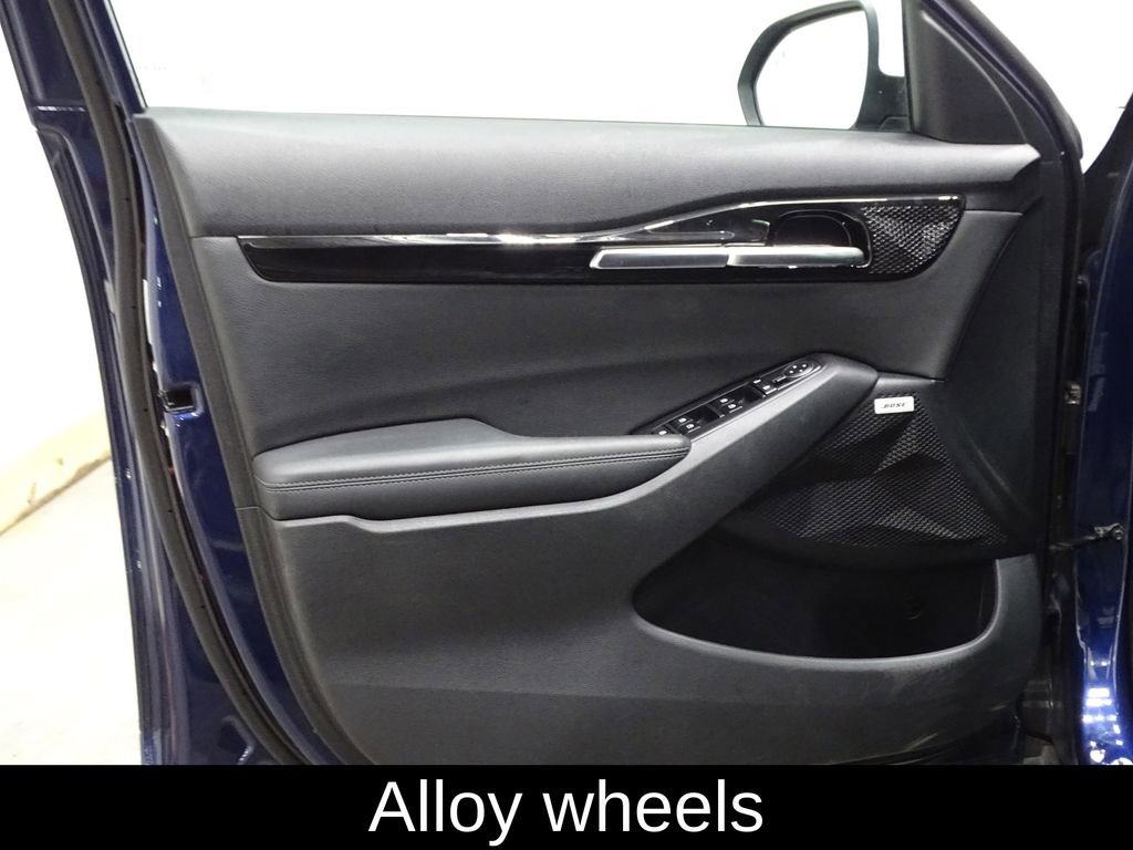 Used 2022 Kia Seltos SX image 16