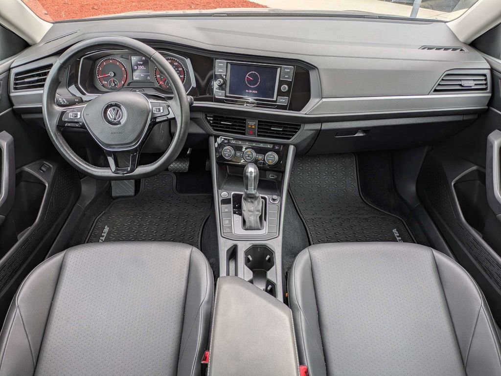 Used 2019 Volkswagen Jetta SE FWD image 16
