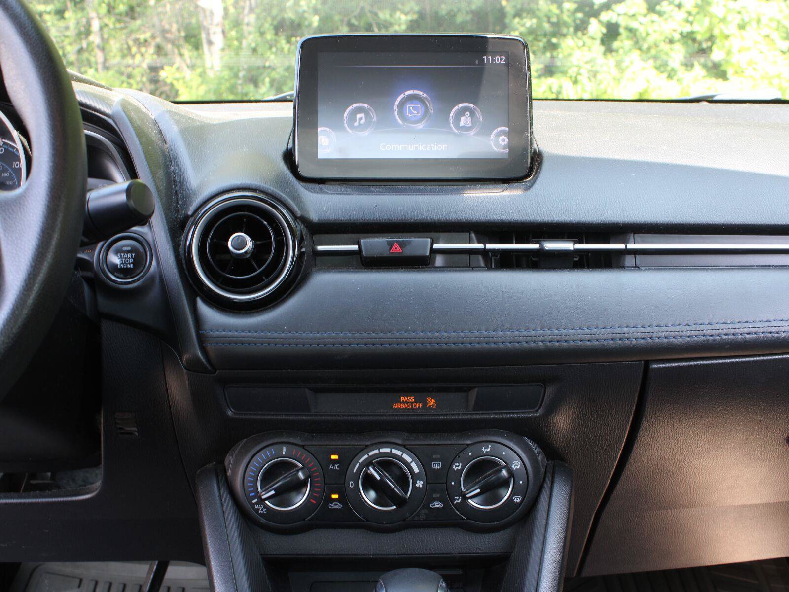 Used 2019 Toyota Yaris LE FWD image 13