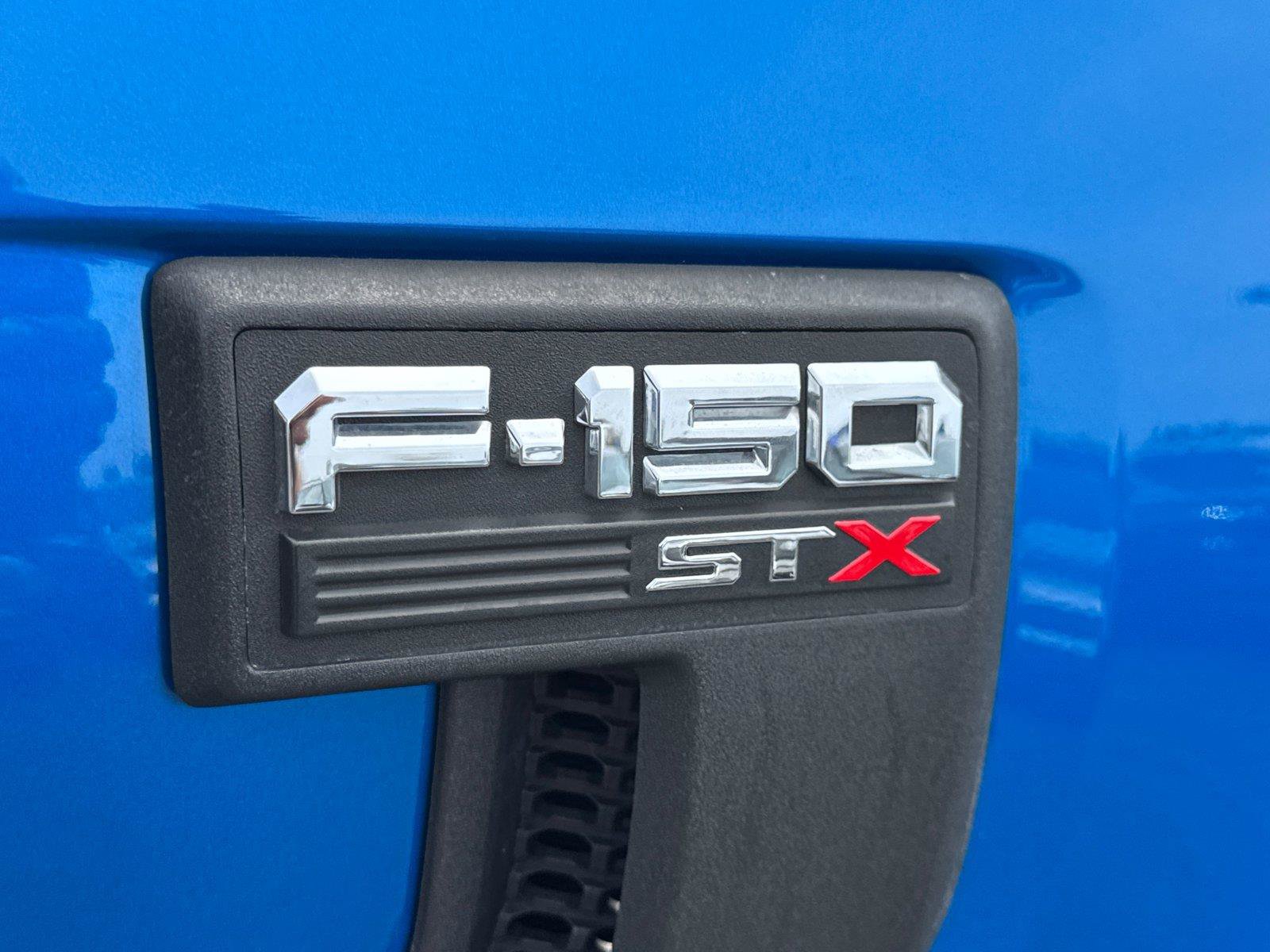 Certified 2021 Ford F150 XL w/ STX Appearance Package RWD image 8