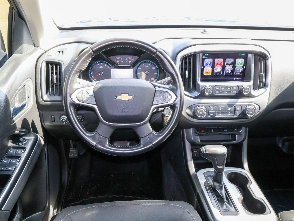 Used 2018 Chevrolet Colorado LT w/ Redline Special Edition AWD/4WD image 12