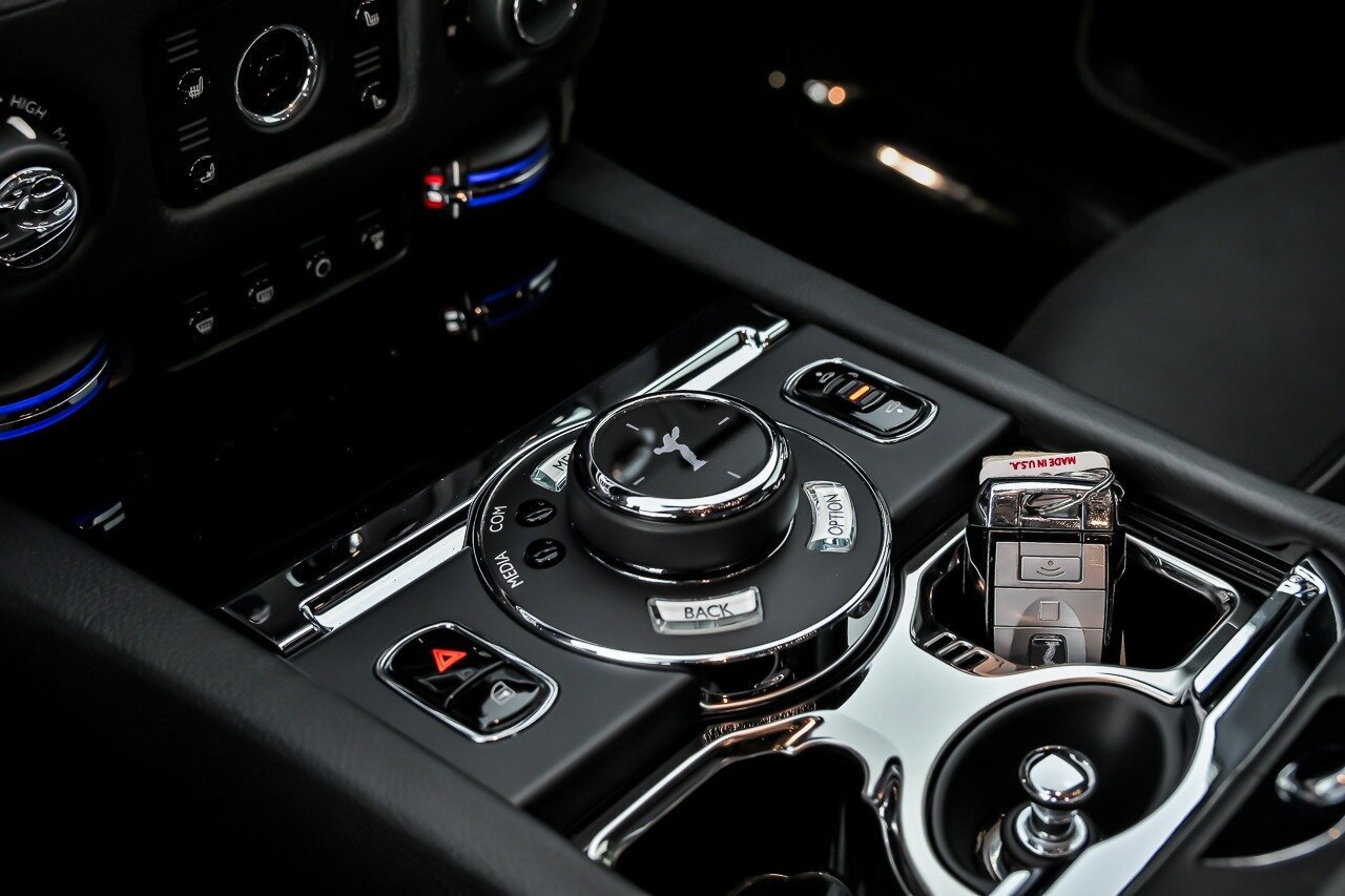 Used 2020 Rolls-Royce Ghost RWD image 39