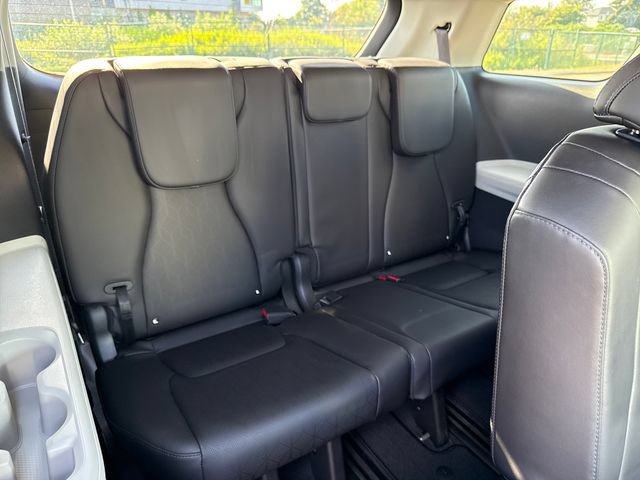 Used 2022 Kia Carnival LX FWD image 14