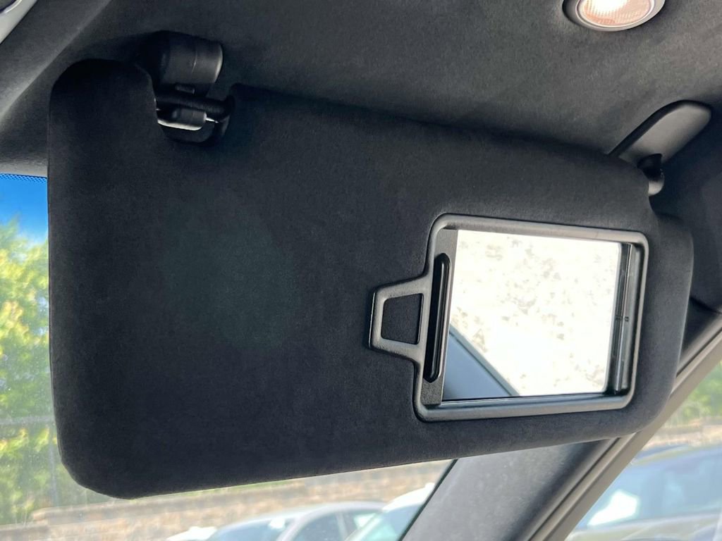 New 2025 Genesis GV60 Performance image 37