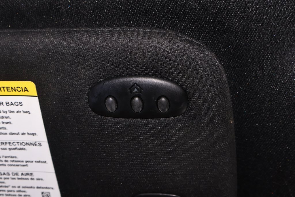 Certified 2023 Ford Edge ST-Line image 35