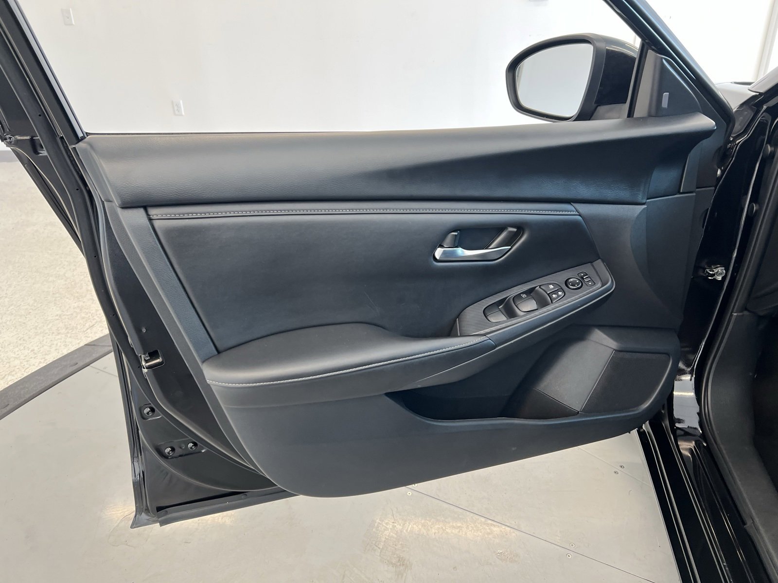 Used 2023 Nissan Sentra S w/ Trunk Package image 26