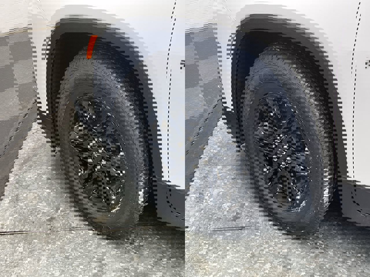 Certified 2023 Chevrolet Traverse LT w/ Midnight/Sport Edition image 35