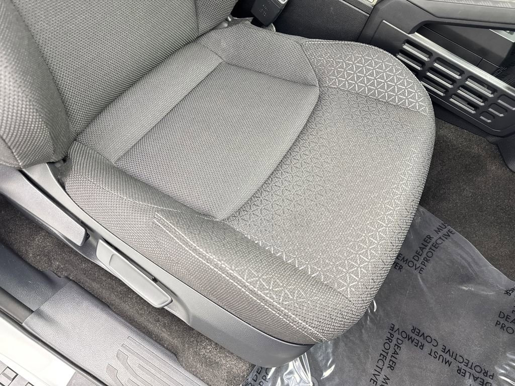 Used 2025 Toyota 4Runner SR5 AWD/4WD image 47
