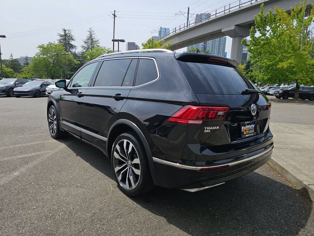Used 2021 Volkswagen Tiguan SEL Premium R-Line w/ 3rd Row Seat Package AWD/4WD image 6