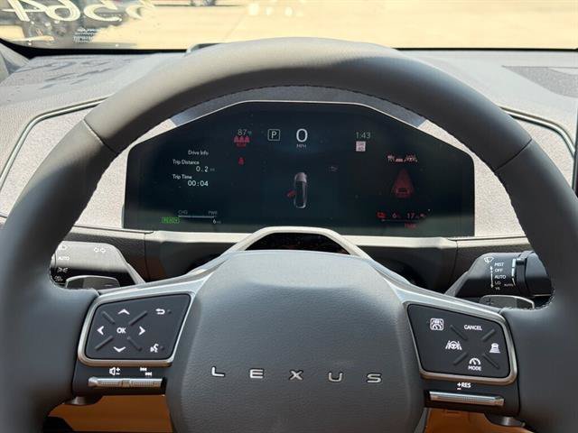 New 2026 Lexus ES 350e w/ Accessory Package (K3) FWD image 16