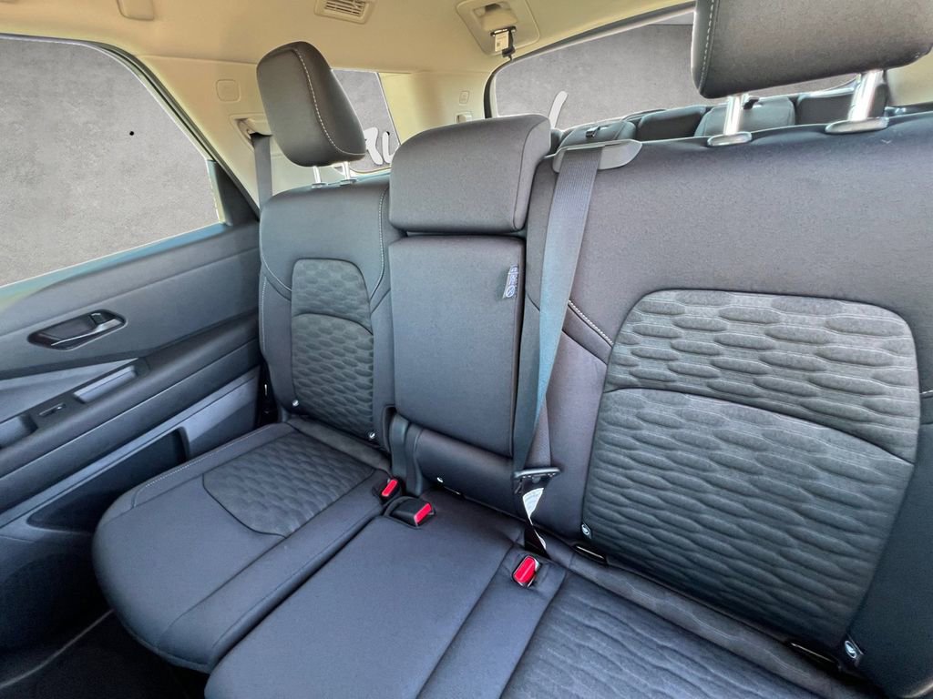 New 2026 Nissan Pathfinder SV image 22