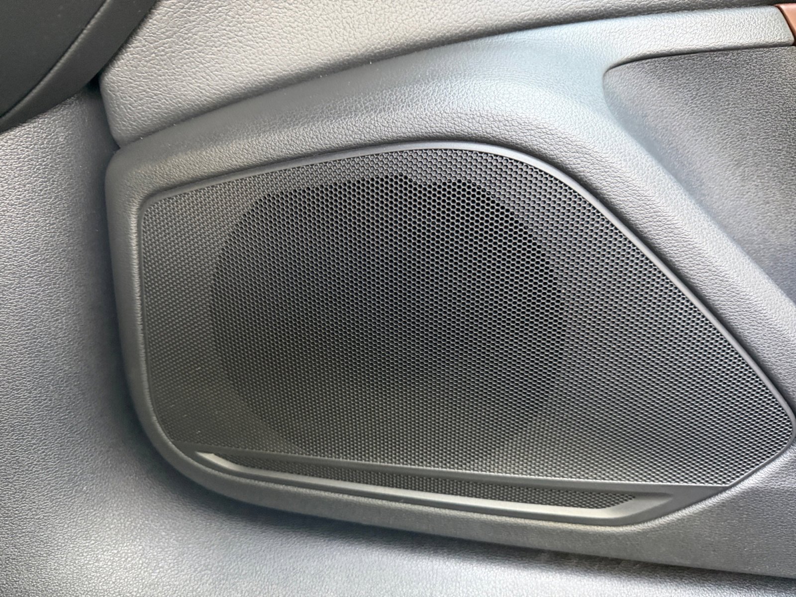 Used 2017 Audi A4 2.0T Premium w/ Convenience Package image 27