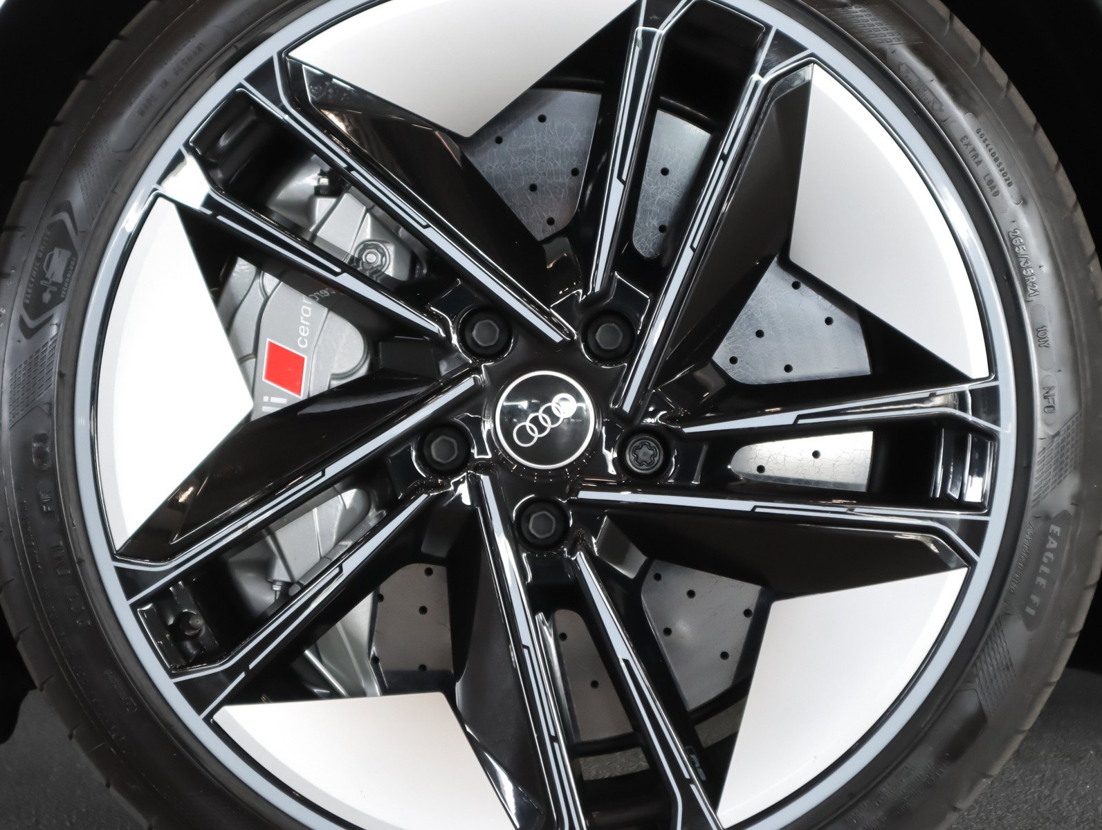 Used 2024 Audi RS e-tron GT w/ Carbon Performance Package image 4