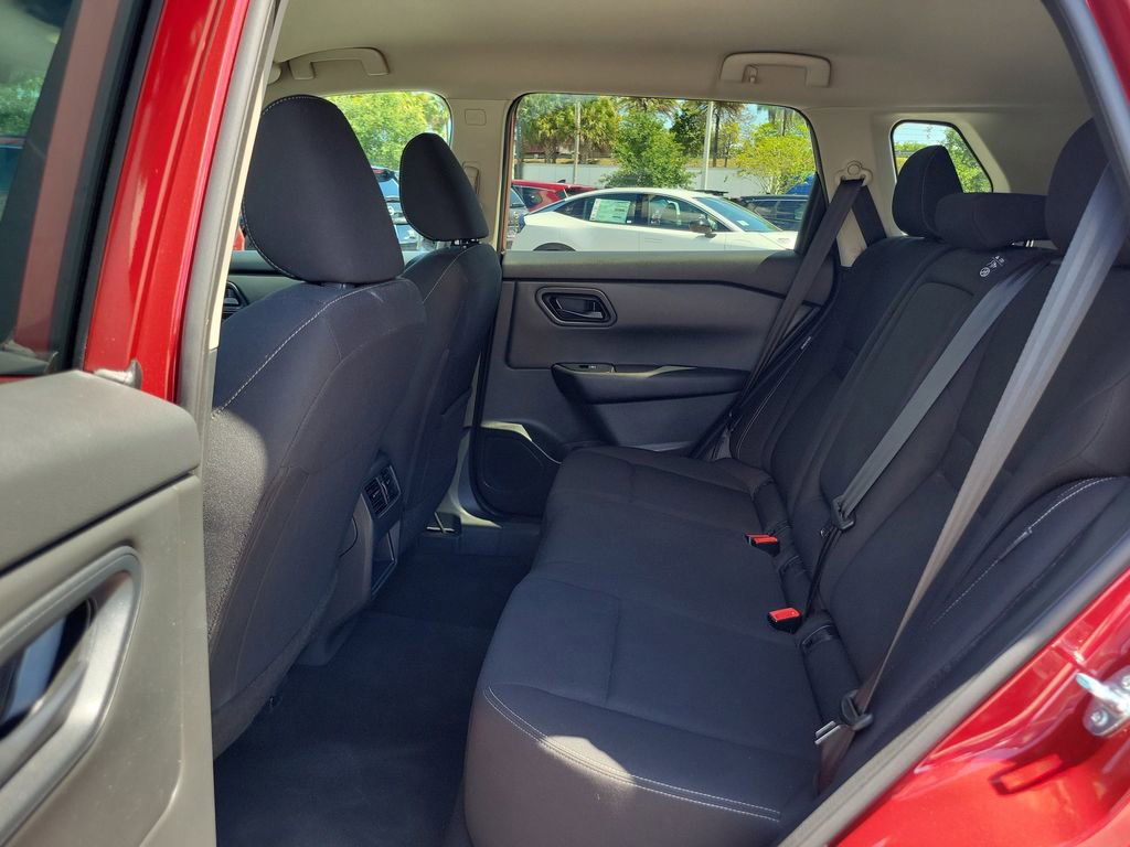 Certified 2024 Nissan Rogue S FWD image 8