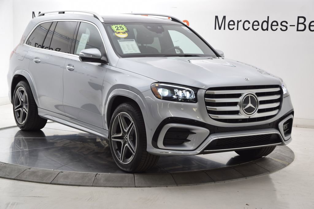 Used 2025 Mercedes-Benz GLS 450 4MATIC image 8