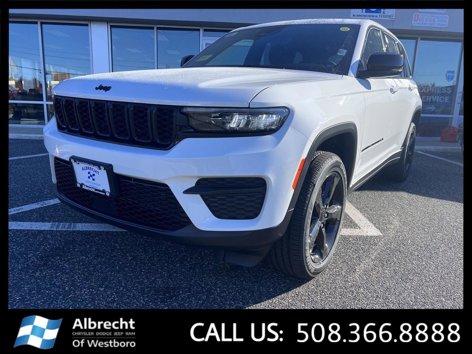 New 2025 Jeep Grand Cherokee Altitude