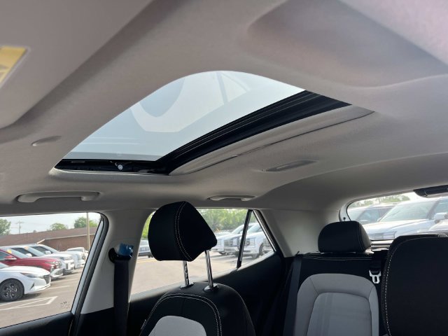 New 2026 Hyundai Venue SEL FWD image 24